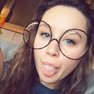 Meet your Posher, Alanah